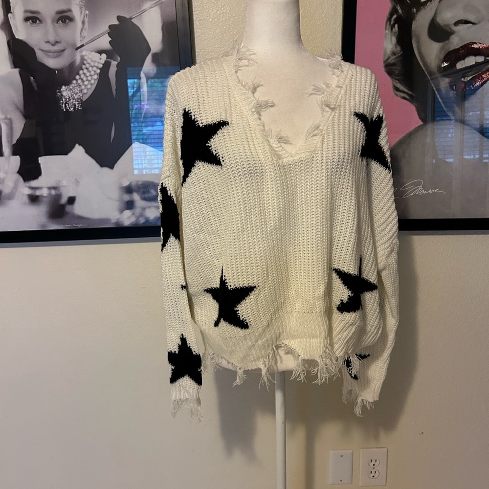Polly & Esther V-Neck Sweater - Black Stars on White